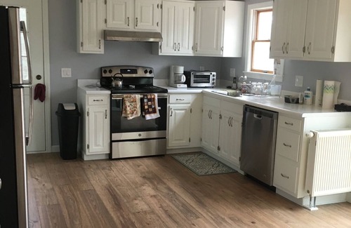 Windham House | Peaceful River House - 20 minutes from Portland