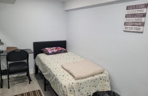 West Hill House | Peaceful Rooms in Toronto Homestay