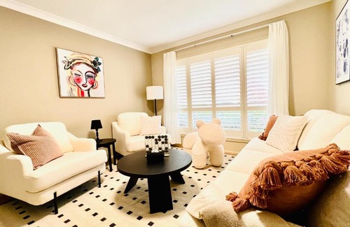 Westleigh House | Peaceful Sanctuary