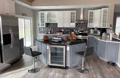Bristol Hills House | Peaceful Sanctuary Canandaigua 77 Acre Finger lakes Gem
