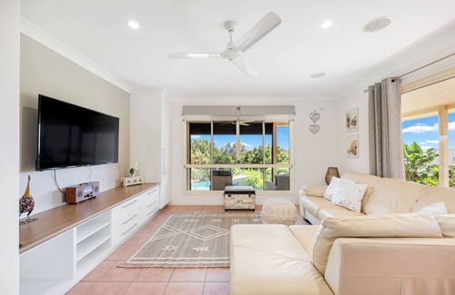 Craignish House | Peaceful Seaside Haven - pets by approval