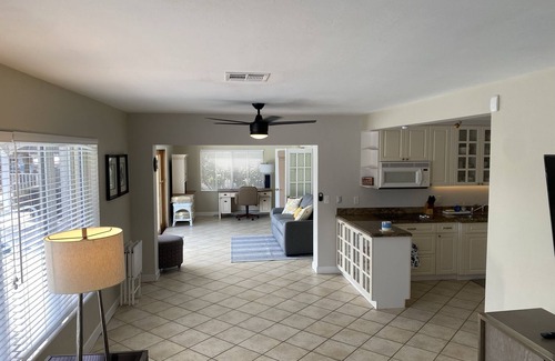 Garden Isles House | Peaceful, Serene Waterfront- Jacuzzi Heated Pool and BBQ Grill