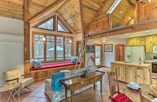 Weaverville Cabin | Peaceful Shasta Cascade Getaway on 15-Acre Ranch!