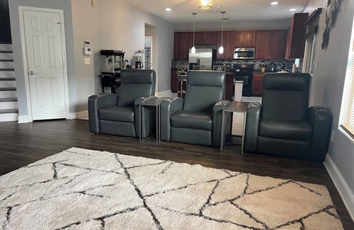 Paw Creek House | Peaceful Stay in Charlotte