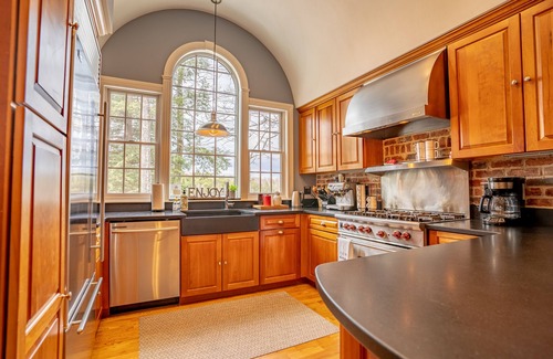 Tuftonboro House | Peaceful waterfront getaway full of attractions year round!