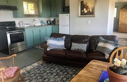 Brookings Cottage | Peacefull hilltop cottage with huge ocean views!