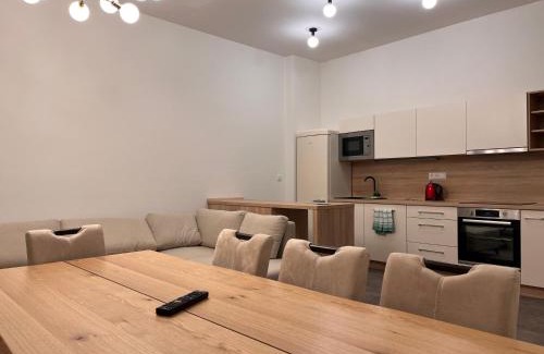 Plzen Apartment | Pearl Bee Deluxe Suites
