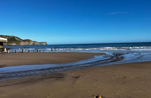 Sandsend House | Pebble Apartment