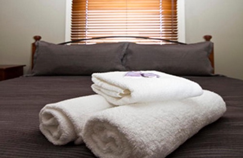 Cessnock Hotel | Peden's Hotel