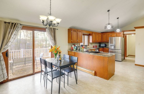 Salem House | Peek-a-Boo Lake Views & Yard: Windham Home