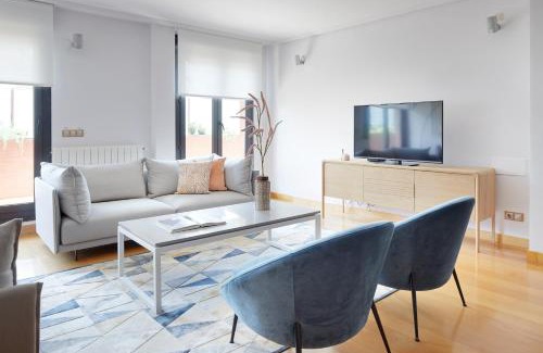 Antiguo Apartment | Peine del Viento by FeelFree Rentals