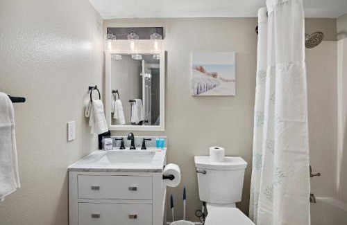Destin Apartment | Pelican Beach Resort Destin