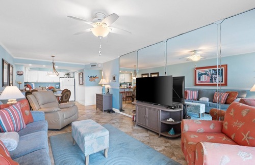 Gulf Lagoon Beach Condo | Pelican Walk 209 - Beach Front Coastal Condo!
