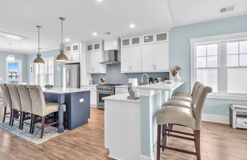 North Carolina Coast Apartment | Pelican Watch at Carolina Beach Boardwalk