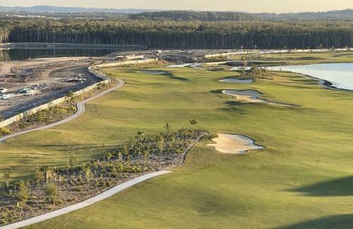 Pelican Waters Apartment | Pelican Waters Resort