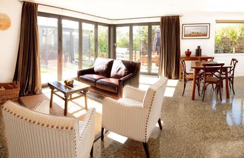 Wanaka Villa | Pembroke Villa