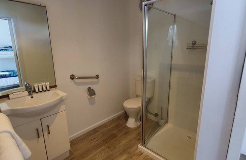 Capel Sound Hotel | Peninsula Beach Motel