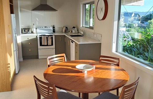 Miramar House | Peninsula Escape