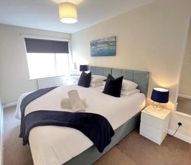 Portsmouth House | Penny Cottage By The Beach