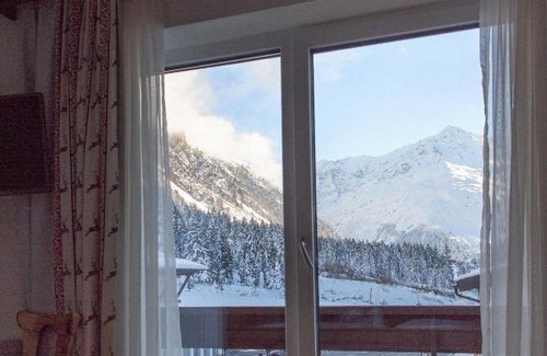 Plangeross House | Pension Anna
