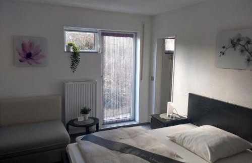Mosbach House | Pension Am Waldrand