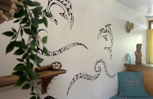 Rangiroa Bed & Breakfast | Pension Bounty Rangiroa - Art Gallery & Tropical Garden
