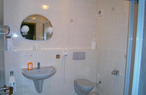 Obertrubach Hotel | Pension Drei Linden