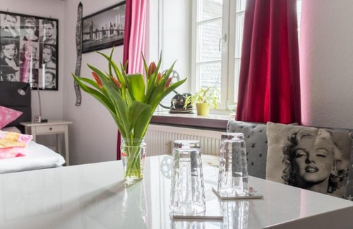 Marburg House | Pension Harmony