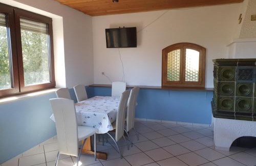 Adelzhausen Apartment | Pension Heller