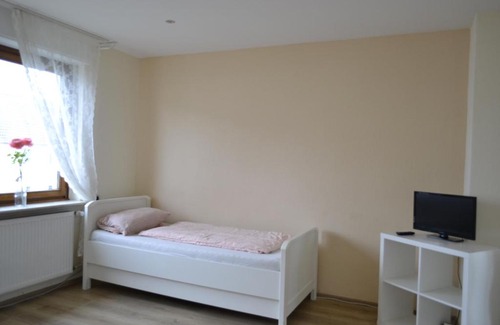 Buende House | Pension Highway Bünde