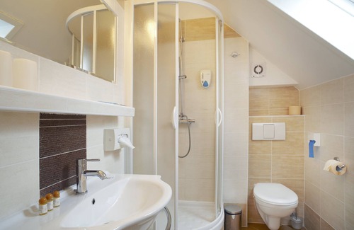 Kosire Hotel | Pension Kern