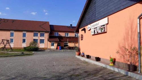 Neuzelle House | Pension Lindenhof Drabsch