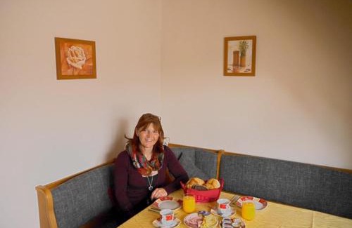 Bad Goegging Apartment | Pension Schneider, Ferienwohnung