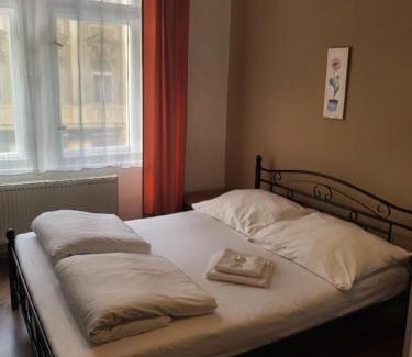 Vysehrad Apartment | Pension Sunflower