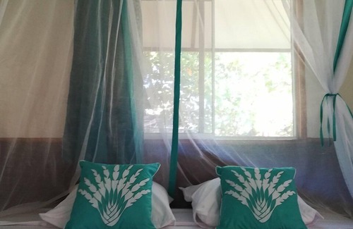 Taha'a House | Pension Titaina