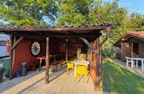 Troja House | Pension Trojská