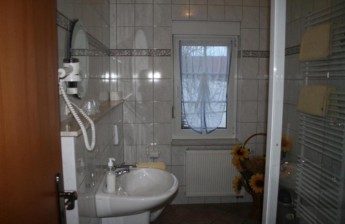 Stregda House | Pension zur Krone