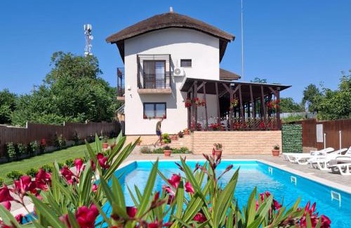 Dunavatu de Jos House | Pensiunea Acvila