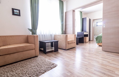 Tirgu Neamt House | Pensiunea Aristocratis