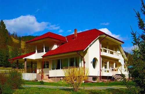Bicaz House | Pensiunea Aurora Izvorul Muntelui