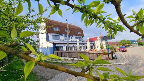 Sulina Hotel | Pensiunea Casa Pescarului SULINA