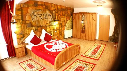 Capatineni-Ungureni House | Pensiunea Dracula & Spa