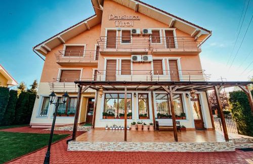 Sanmartin House | Pensiunea Tirol Baile Felix