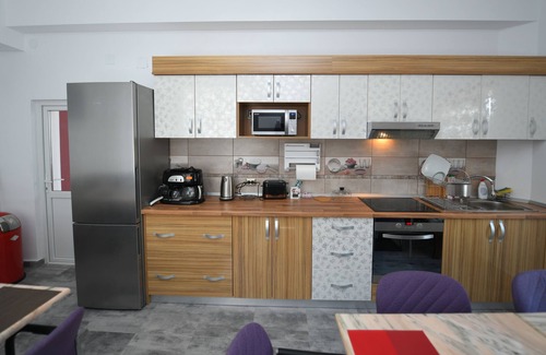 Hateg House | Pensiunea Trident
