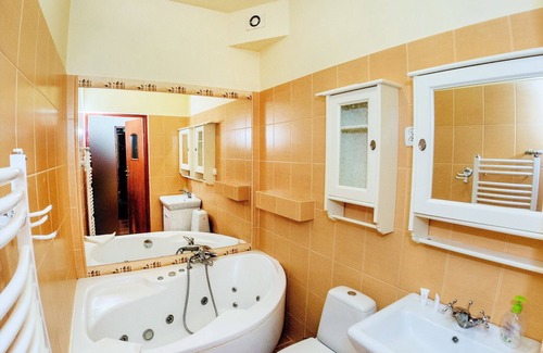 Straconka House | Pensjonat Karczma Beskidzka