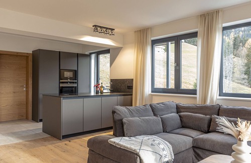 Sankt Martin am Tennengebirge Apartment | Penthouse for up to 6 people & infinity pool