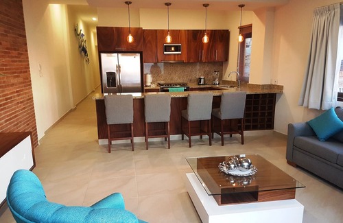 Cerro Condo | Penthouse in the heart of Gringo Gulch