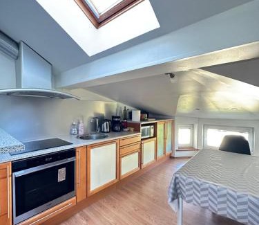 Lillekula Apartment | Penthouse located very close to the city center