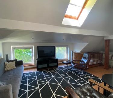 Lillekula Apartment | Penthouse located very close to the city center