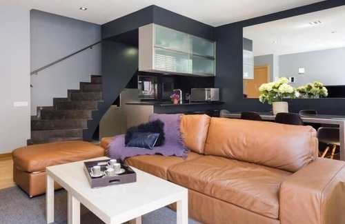 la Vila de Gracia Apartment | Penthouse near Diagonal Pool Terrace 2 bedrooms 6 pax